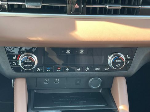 New 2026 Mitsubishi Outlander SEL AWD/4WD image 23