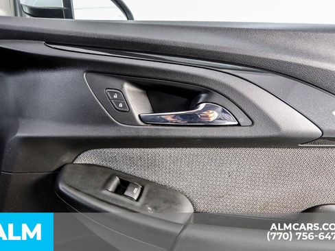 Used 2021 Chevrolet TrailBlazer LT w/ Convenience Package image 50