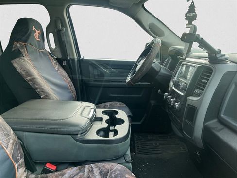 Used 2017 RAM 1500 Tradesman w/ Popular Equipment Group image 10