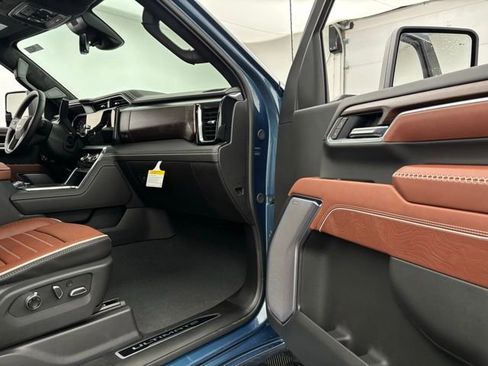 New 2026 GMC Sierra 2500 Denali Ultimate image 36