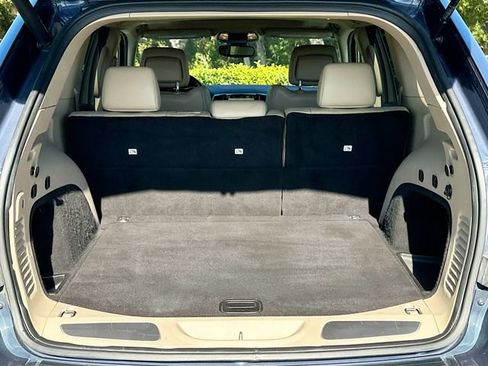 Used 2020 Jeep Grand Cherokee Limited image 27