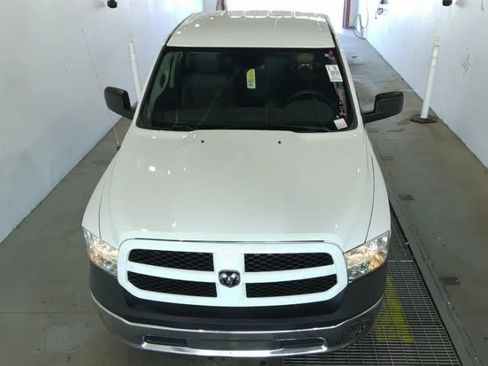 Used 2018 RAM 1500 Tradesman RWD image 4