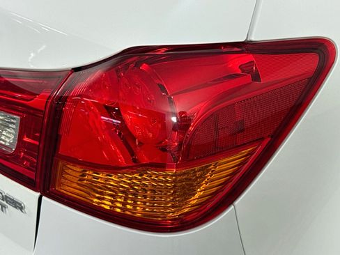 Used 2019 Mitsubishi Outlander Sport ES FWD image 31