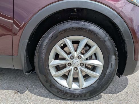 Used 2017 Kia Sorento FWD w/ LX Convenience Package image 11