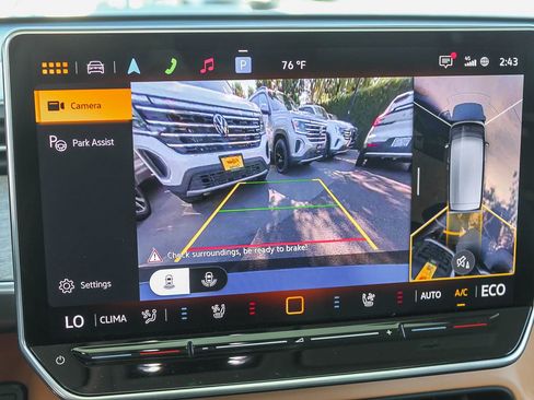 Used 2025 Volkswagen ID. Buzz 1st Edition image 24