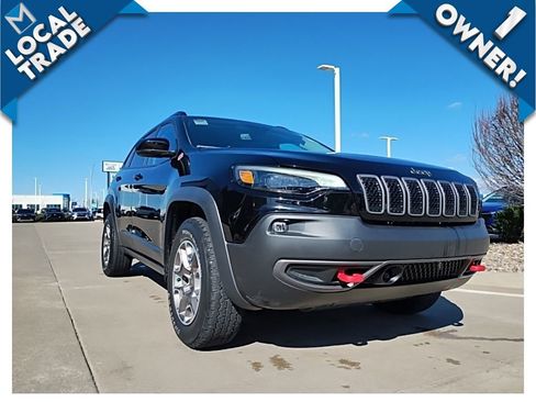 Used 2022 Jeep Cherokee Trailhawk w/ Comfort/Convenience Group AWD/4WD image 4