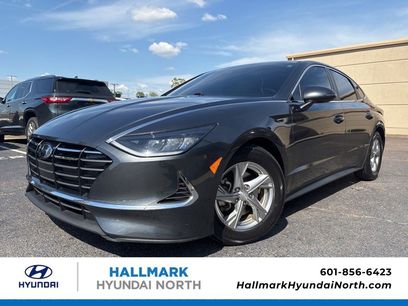 Used 2022 Hyundai Sonata SE w/ Preferred Accessory Package