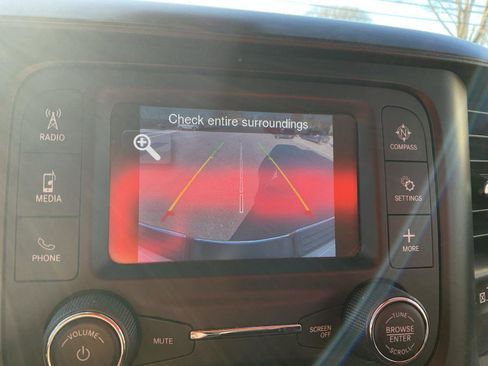 Used 2019 RAM 2500 Big Horn image 19