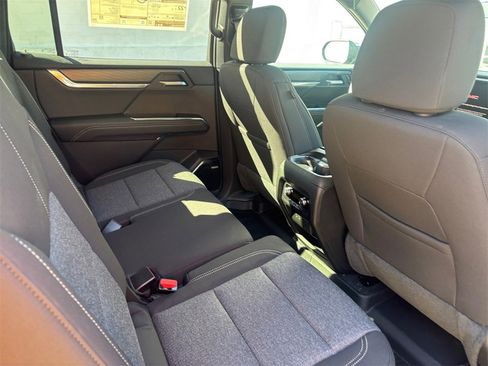 New 2026 GMC Acadia Elevation w/ LPO, Floor Liner Package image 24