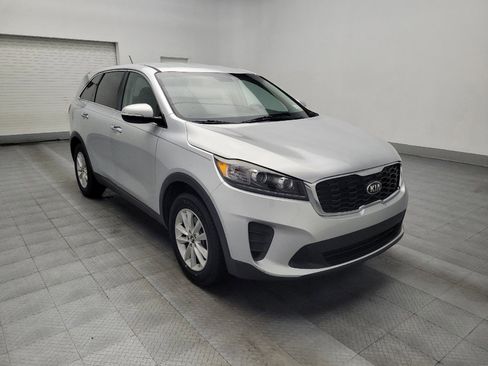 Used 2019 Kia Sorento L image 13