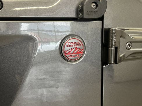 Used 2018 Jeep Wrangler Unlimited Rubicon image 27