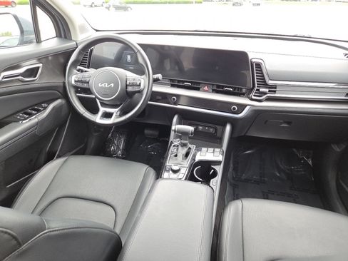 Used 2023 Kia Sportage EX FWD image 23