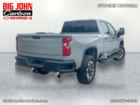 Used 2024 Chevrolet Silverado 2500 Custom w/ Custom Value Package AWD/4WD image 8