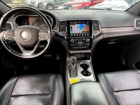 Used 2019 Jeep Grand Cherokee Limited w/ Luxury Group II image 13