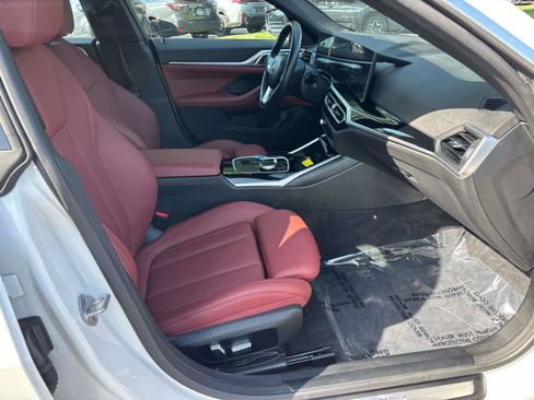 Used 2023 BMW i4 eDrive35 w/ Premium Package RWD image 17