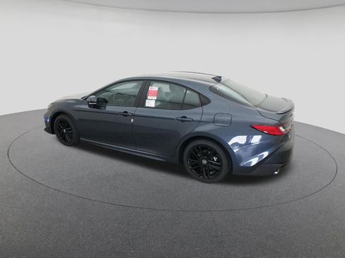 New 2026 Toyota Camry SE image 4