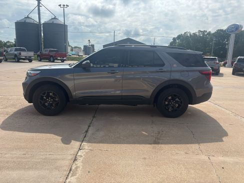 Used 2022 Ford Explorer Timberline AWD/4WD image 6