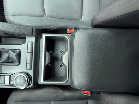 Used 2024 Toyota Tacoma SR5 image 33