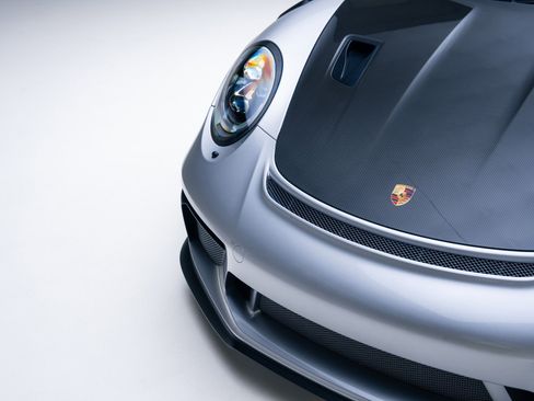 Used 2019 Porsche 911 GT3 RS image 8