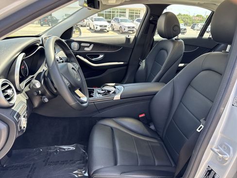 Used 2016 Mercedes-Benz C 300 Sedan image 9