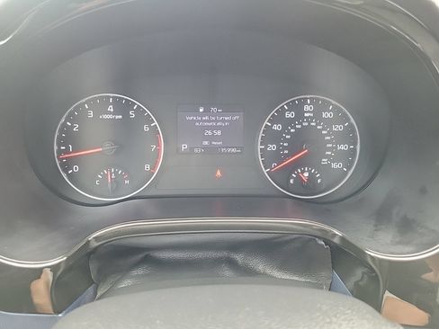 Used 2022 Kia Seltos S FWD image 24