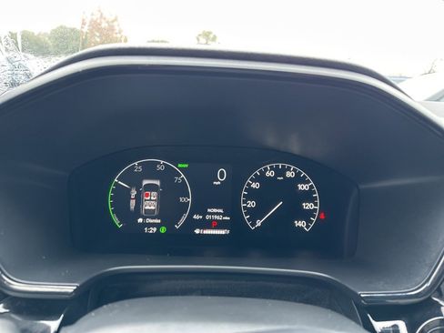 Certified 2025 Honda CR-V Sport Touring image 33