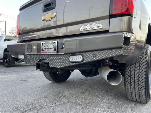 Used 2015 Chevrolet Silverado 2500 High Country w/ Duramax Plus Package AWD/4WD image 36