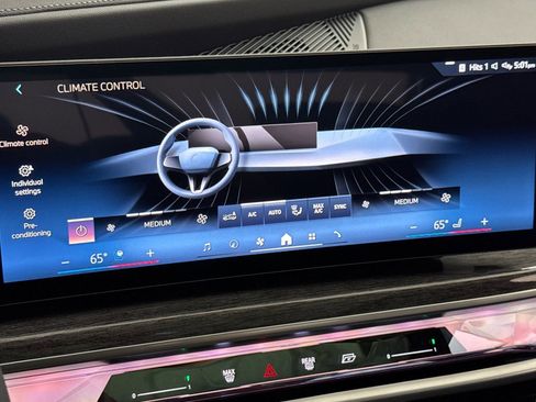 Used 2026 BMW i7 xDrive60 w/ Executive Package AWD/4WD image 26
