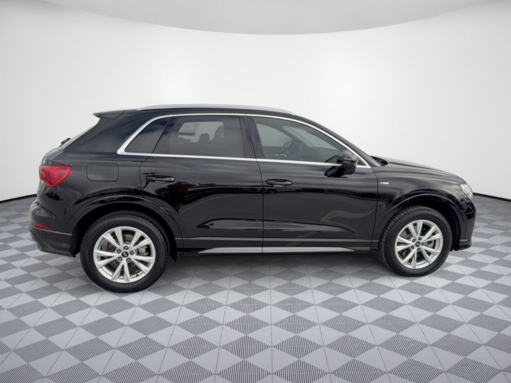 Used 2024 Audi Q3 2.0T Premium AWD/4WD image 8