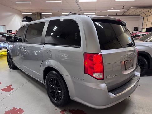 Used 2019 Dodge Grand Caravan GT image 5