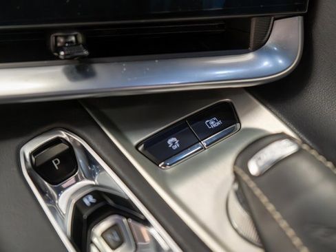 Used 2024 Chevrolet Corvette Stingray Preferred Conv w/ 2LT image 37