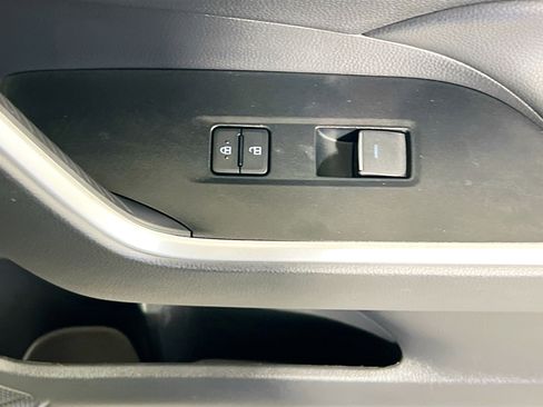 Used 2025 Toyota RAV4 XLE w/ Convenience Package FWD image 32