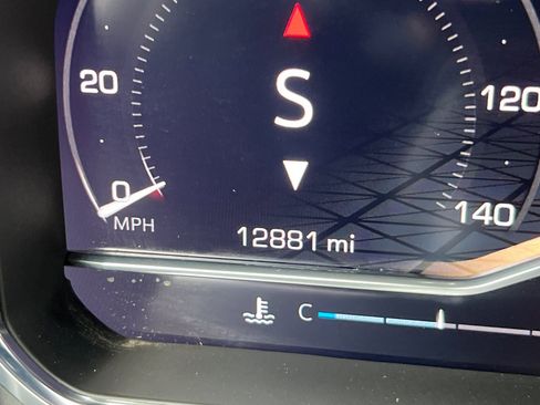 Used 2025 GMC Sierra 1500 AT4 image 24