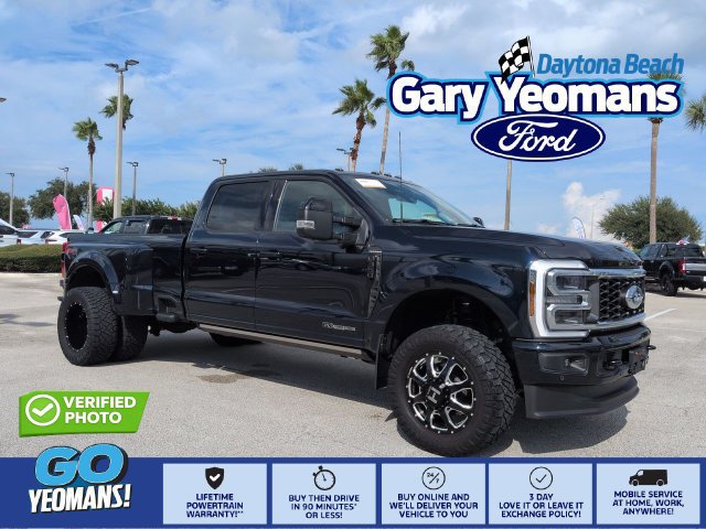 Certified 2025 Ford F350 Platinum w/ FX4 Off-Road Package AWD/4WD image 1