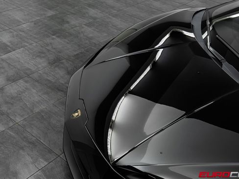 Used 2026 Lamborghini Temerario AWD/4WD image 9