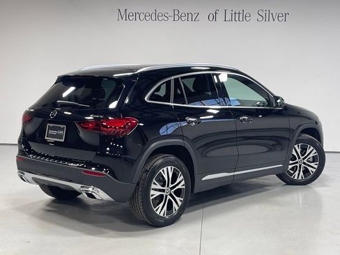 Used 2026 Mercedes-Benz GLA 250 4MATIC image 6