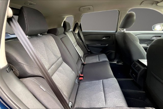 New 2027 Nissan Rogue SV w/ Cold Weather Package FWD image 9