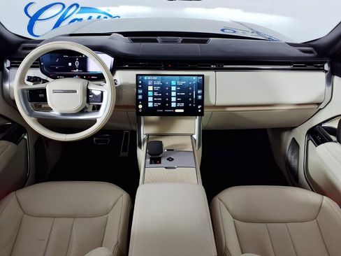 Used 2024 Land Rover Range Rover Autobiography AWD/4WD image 12
