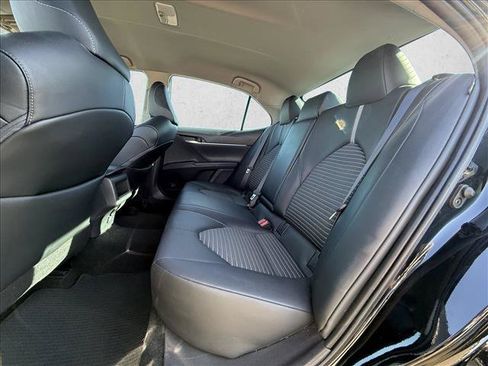 Used 2023 Toyota Camry SE FWD image 13