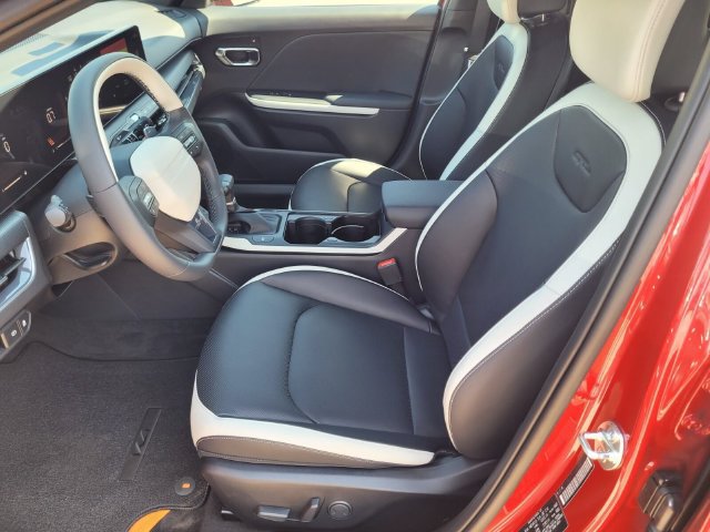 New 2026 Kia K4 GT-Line FWD image 8