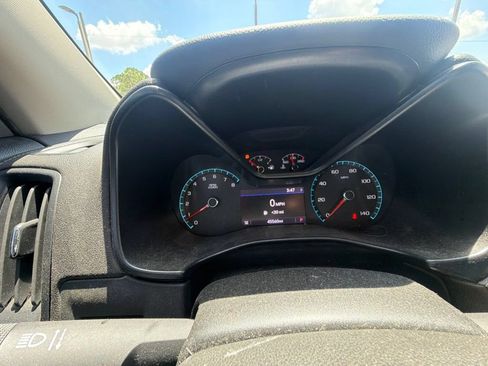 Used 2019 GMC Canyon SLE w/ Driver Alert Package RWD image 16