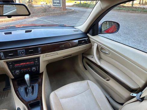 Used 2011 BMW 328i Sedan image 31