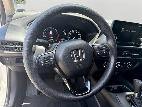 Used 2025 Honda HR-V LX image 20