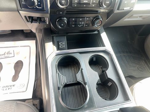 Used 2017 Ford F350 XLT AWD/4WD image 25