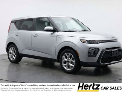 Used 2025 Kia Soul LX w/ LX Technology Package