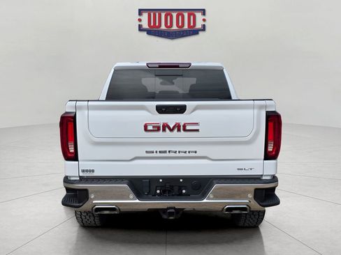 Used 2024 GMC Sierra 1500 SLT w/ SLT Premium Plus Package AWD/4WD image 4