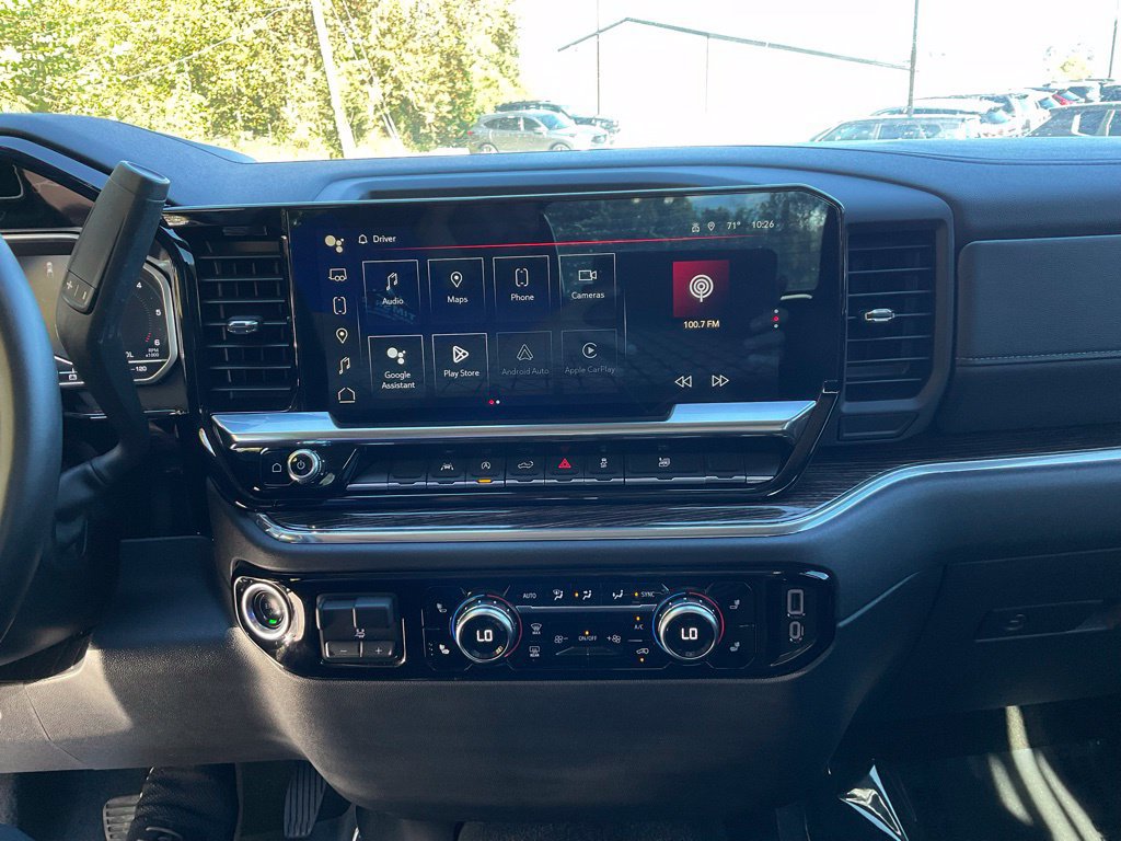 Used 2024 GMC Sierra 1500 Elevation AWD/4WD image 16