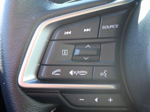 Used 2025 Subaru Legacy Premium image 14