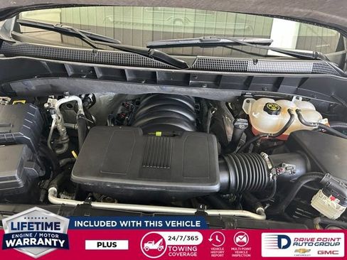 Used 2022 Chevrolet Silverado 1500 RST w/ LPO, Blackout Package AWD/4WD image 9