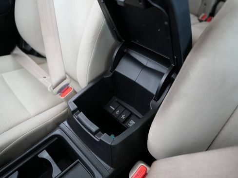 Used 2016 Honda CR-V EX image 35